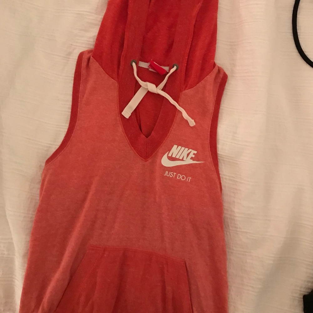 Nike tank top